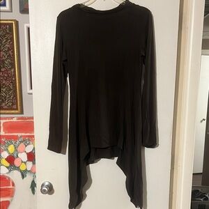 Matthildur brown long sleeve asymmetrical hem top